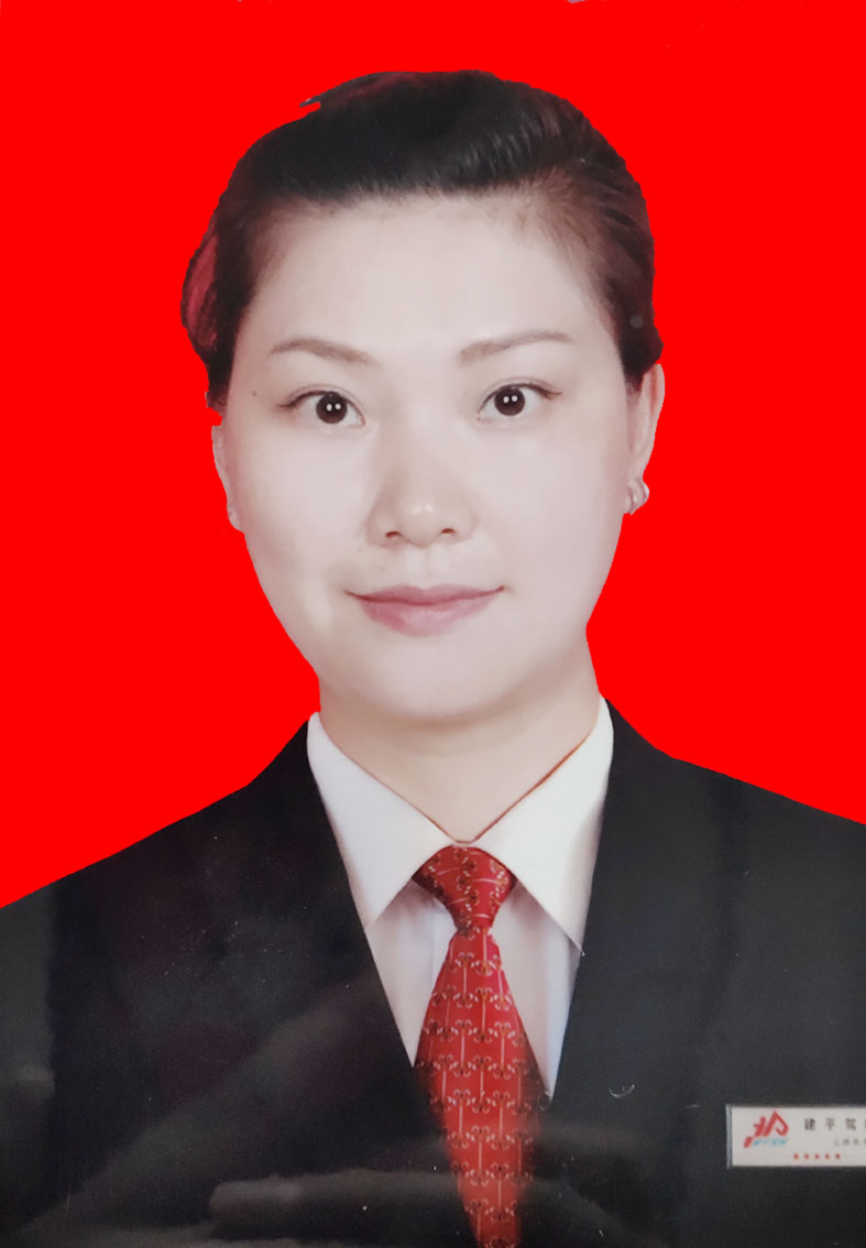 1592968425734767.jpg 李利紅業(yè)務(wù)副校長.jpg